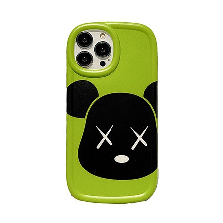 アイフォン 15プロ max カバー bearbrick 
