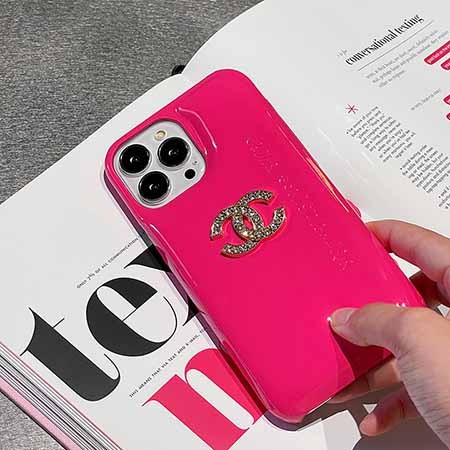 シャネル chanel アイフォーン15 ultra カバー 