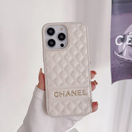 chanel シャネル iphone 15 ultra カバー 