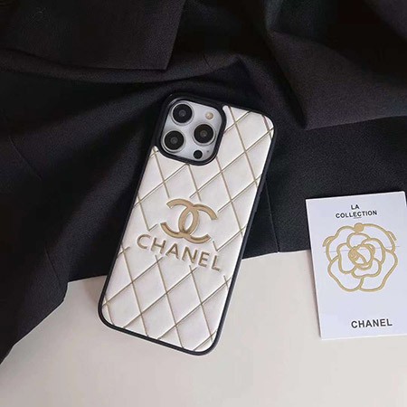 アイフォーン 14 chanel カバー 