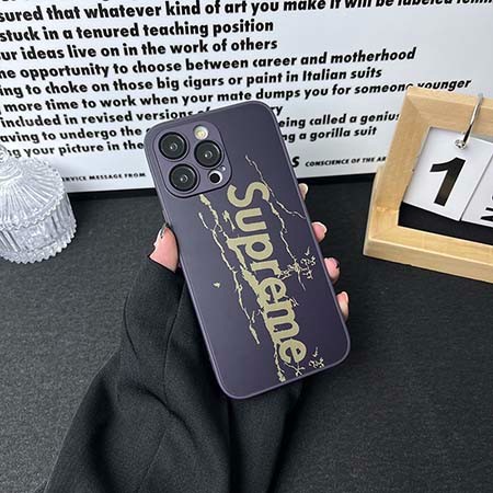 supreme カバー アイフォン 15プロ max 