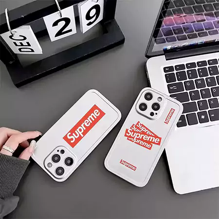 かわいい アイフォーン 15プラス スマホケース supreme 