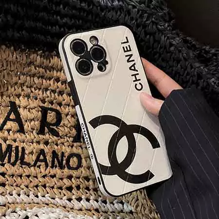 アイフォーン 15 スマホケース chanel 