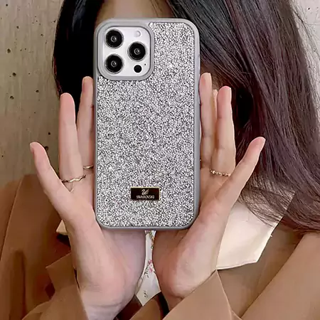 アイホン15plus ケース swarovski 