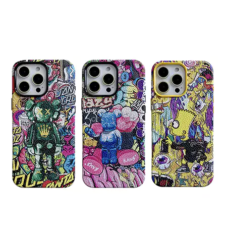 iphone 15pro max ケース カウズ kaws  高校生