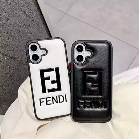 フェンディ fendi スマホケース アイフォーン 15プロ 