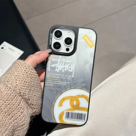 iphone 15プラス 携帯ケース ステューシー風 