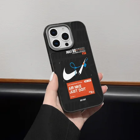 アイフォン 16plus スマホケース nike 