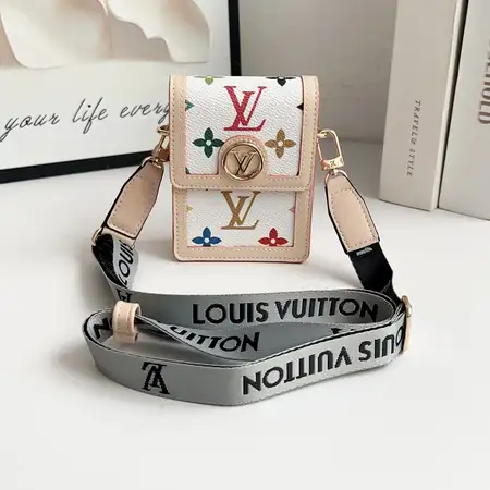 vuitton カバー iphone17プロ max 