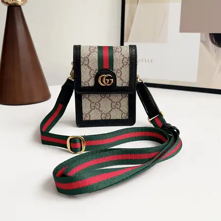 gucci グッチ iphone16 proMax 