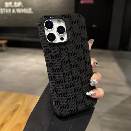 アイフォンiphone17promax miumiu ミュウミュウ 携帯ケース 