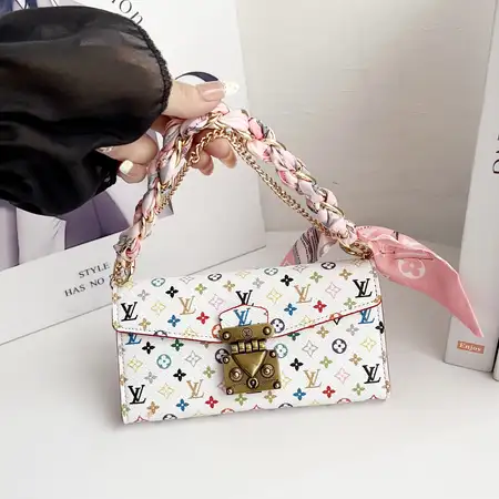 アイホン17プロ スマホケース vuitton 