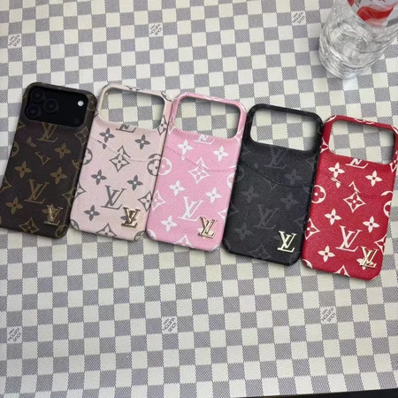 かわいい ブランド スマホケース 