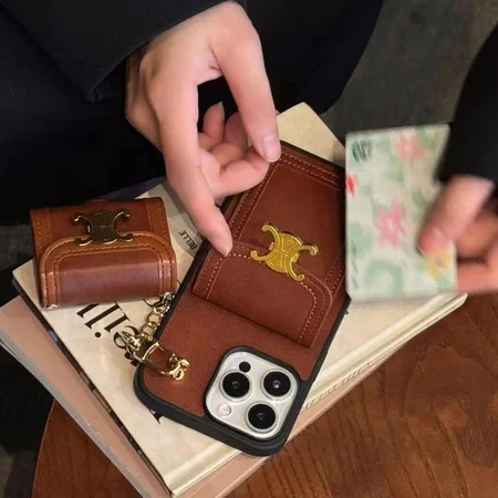 アイフォーン17plus セリーヌ celine カバー 