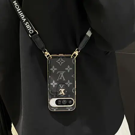 アイフォンiphone17pro gucci風 携帯ケース 