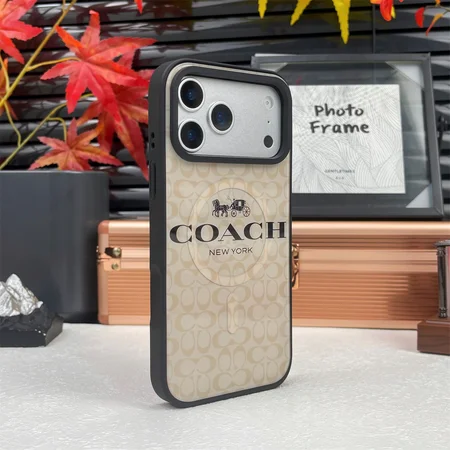 コーチ coach  iphone17pro max カバー 