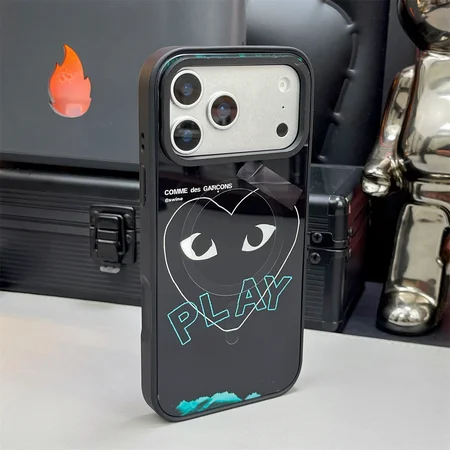 アイホン17プロ カバー コムデギャルソン comme des garçons 