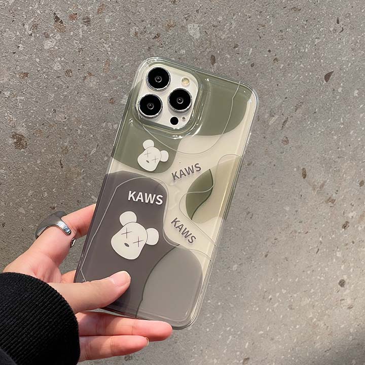 kaws アイフォン11 カバー 