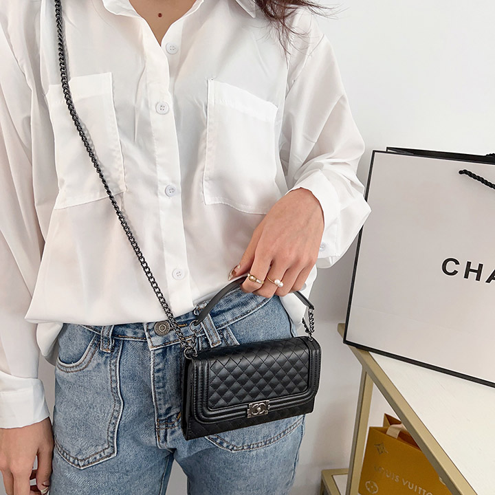 アイホン13 プロマックス皮製Chanel携帯ケース