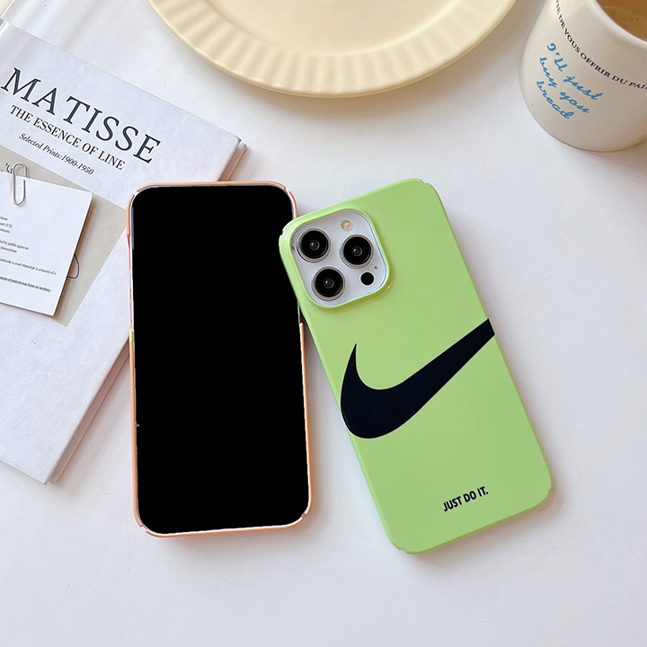 iphone 15 nike風 携帯ケース 