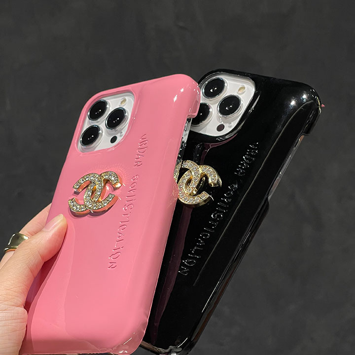 ブランド スマホケース アイフォーン15プラス 