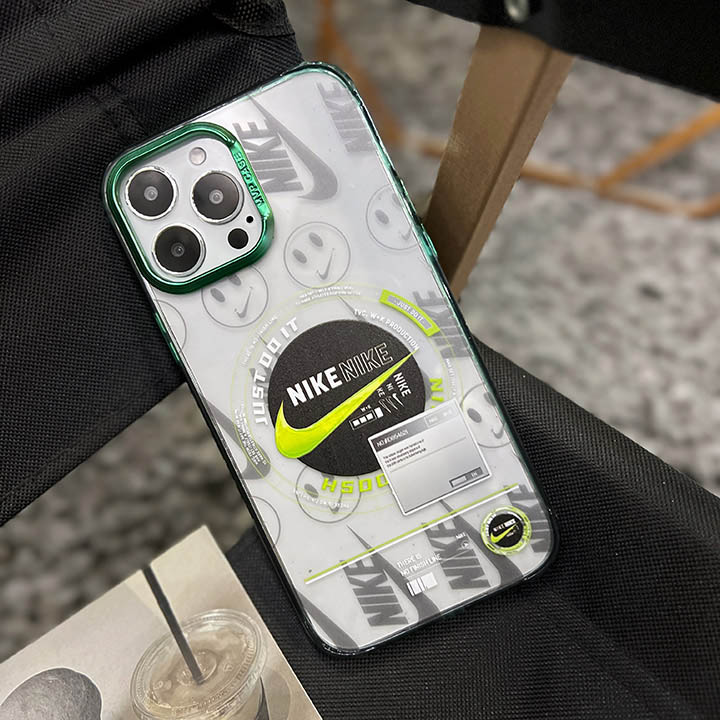 ブランド カバー iphone15 ナイキ nike 