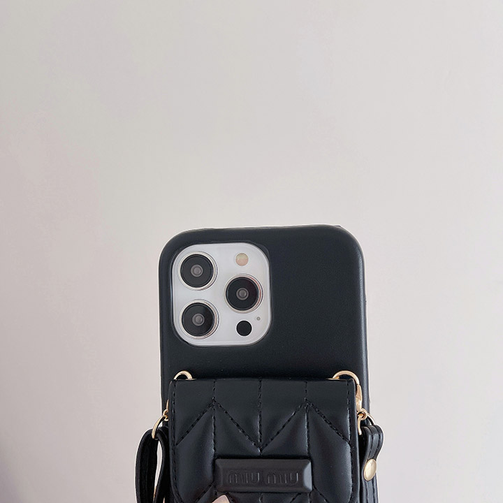 ブランド アイフォン 15 ultra カバー 
