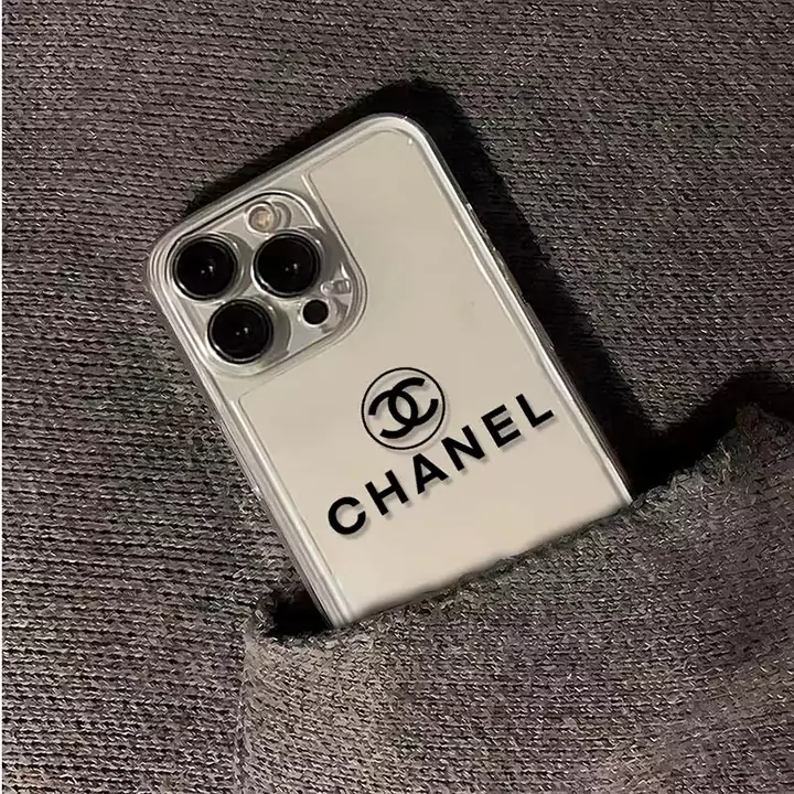 ブランド 携帯ケース アイフォーン 15プロ chanel シャネル 