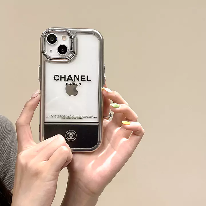 iphone 15プラス chanel風 ケース 