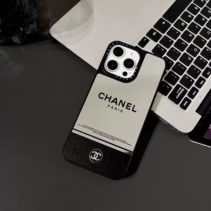 シャネル chanel カバー iphone 15 