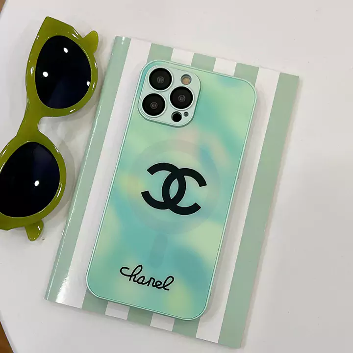 ハイブランド カバー アイフォーン 15 chanel シャネル 