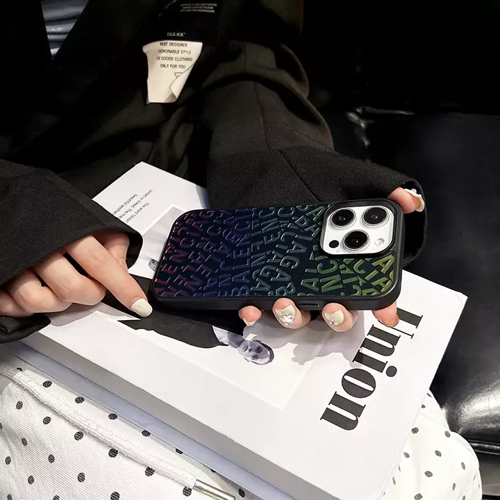 ブランド スマホケース iphone 15プラス balenciaga 