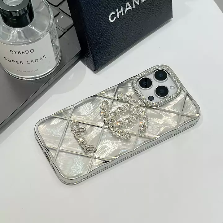 chanel iphone 15プラス カバー 