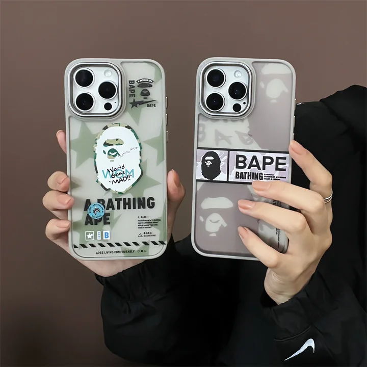 アイフォン15プロ bape ア・ベイシング・エイプ スマホケース 