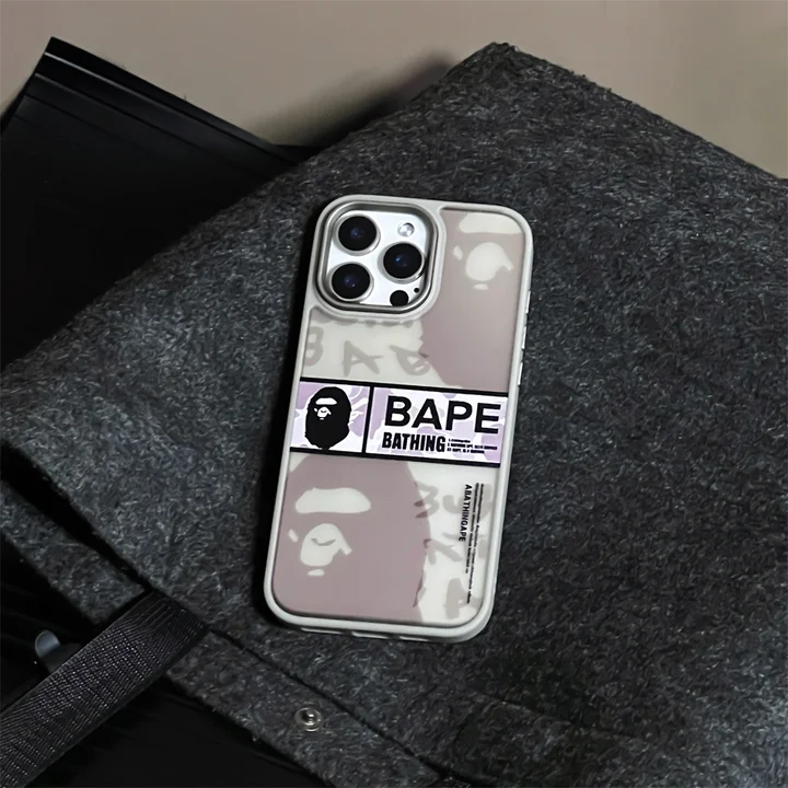 bape ア・ベイシング・エイプ カバー iphone 15 