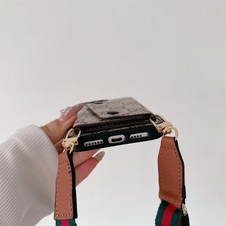 ブランド カバー アイフォーン16プラス gucci グッチ 