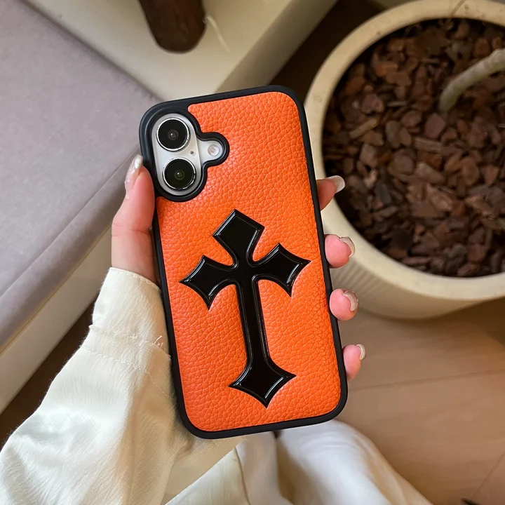 クロームハーツ風 iphone 16プロ 