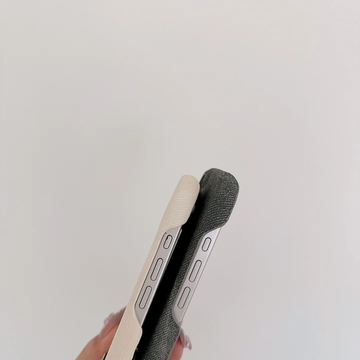 ハイブランド スマホケース iphone16プロmax 