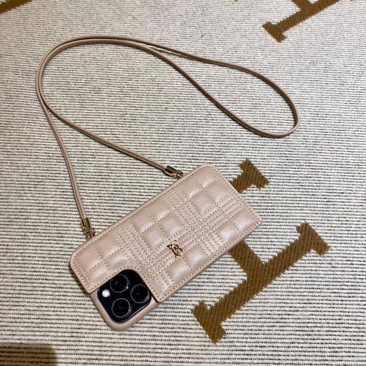 iphone16plus 携帯ケース バーバリー 
