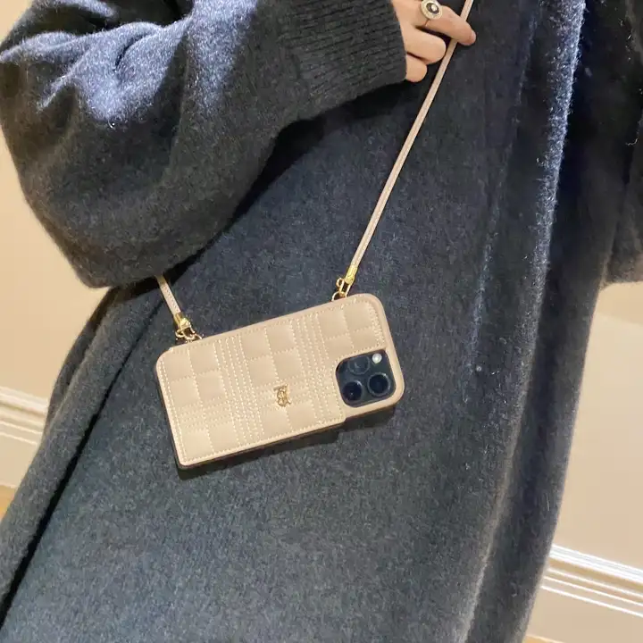 ブランド ケース アイホン 15 plus 