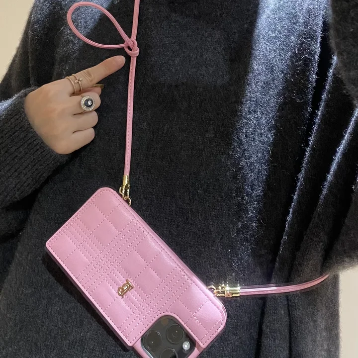 burberry風 iphone15 pro max ケース 