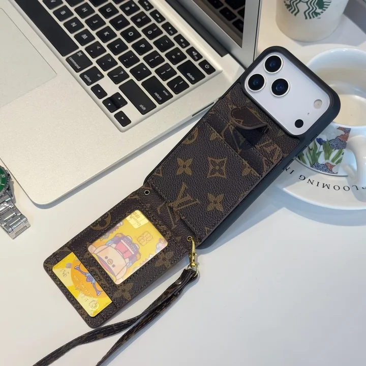 ブランド ケース iphoneiphone17 coach 