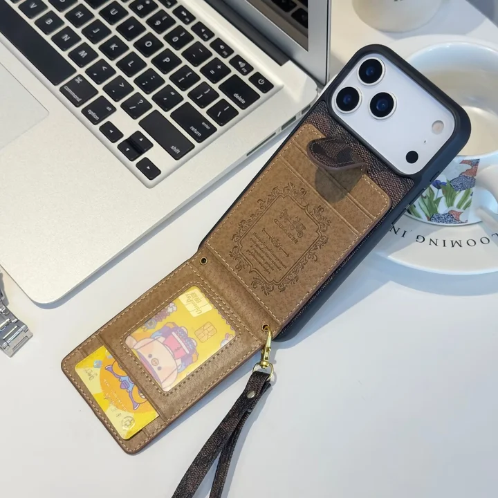 コーチ coach  ケース アイフォンiphone17pro 