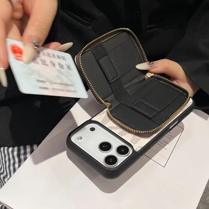 マイケルコース風 アイフォン17プラス ケース 