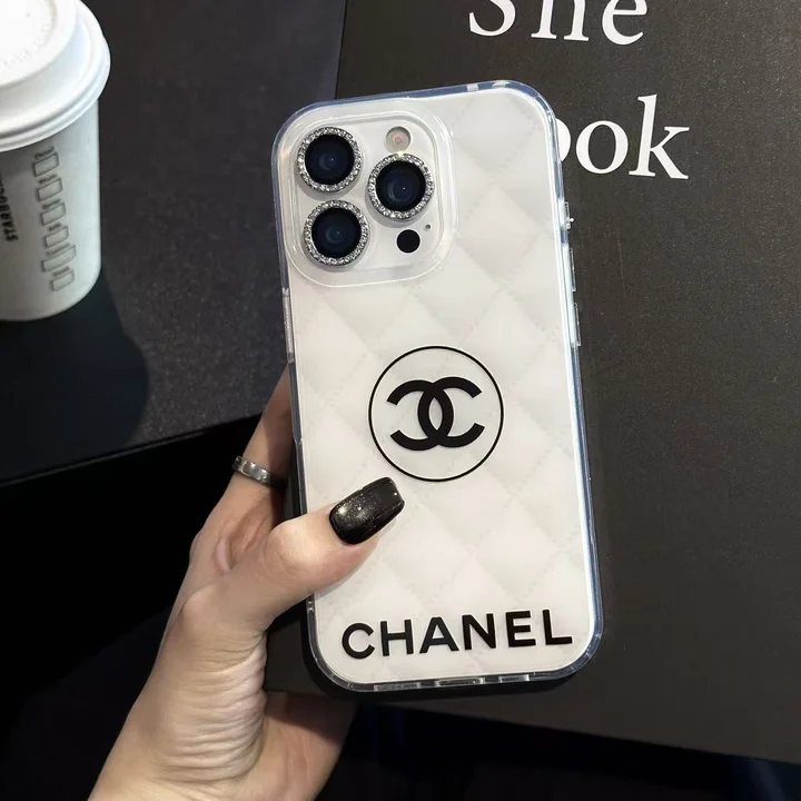 シャネル chanel アイフォーン17pro max カバー 