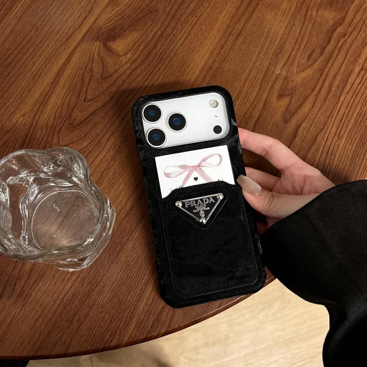 アイホンiphone17プロmax prada 携帯ケース 