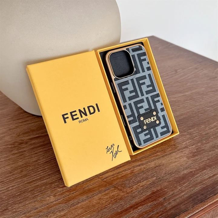 ハイブランド fendi アイフォーン17プロ max カバー 