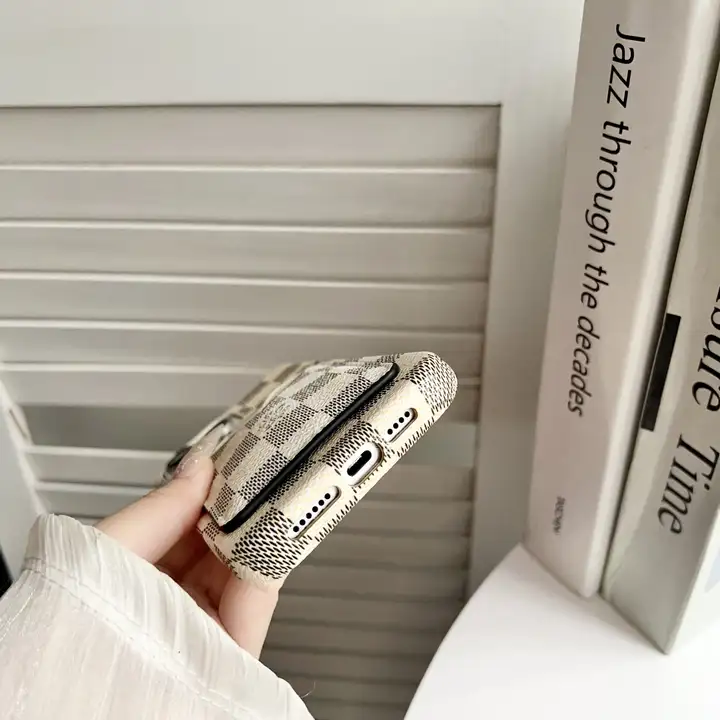 ブランド lv風 アイフォン17pro カバー 