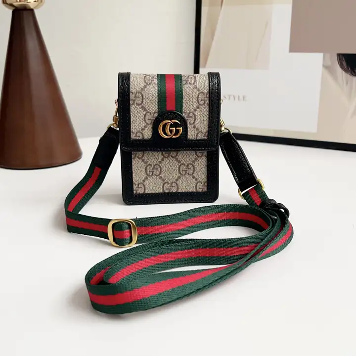 gucci カバー アイフォーン17 