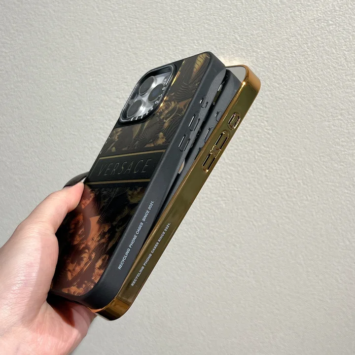 ブランド iphone17プラス カバー 